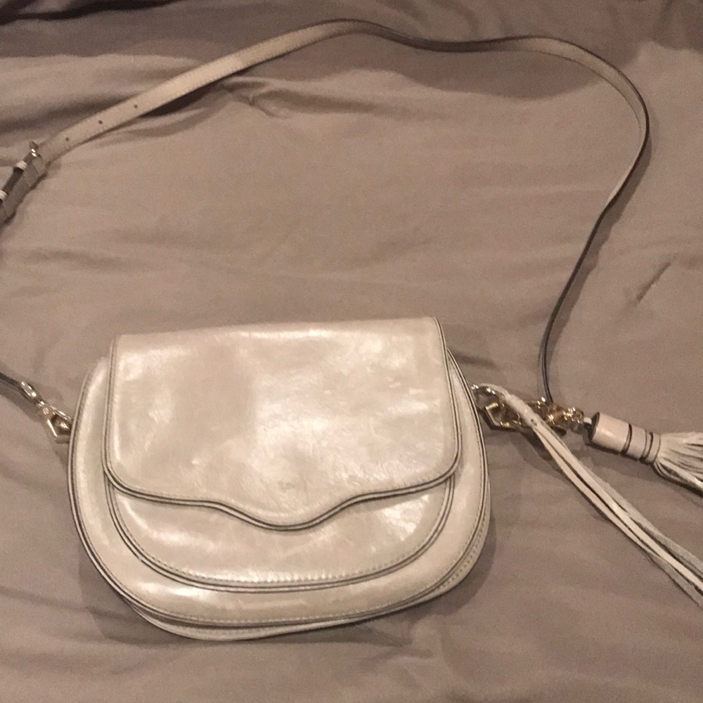 Great con large suki Rebecca minkoff crossbody